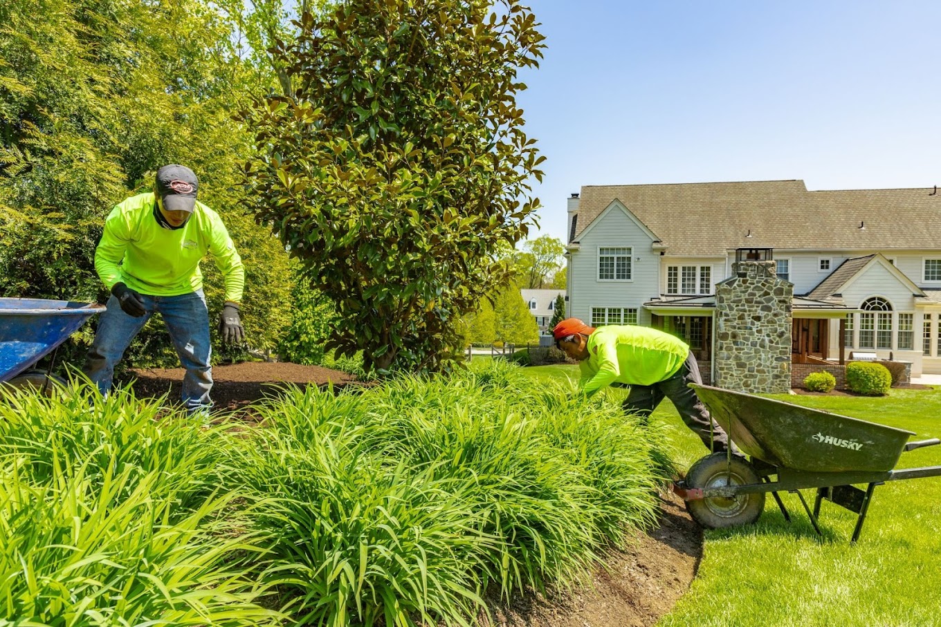 Landcaping Team Broomall